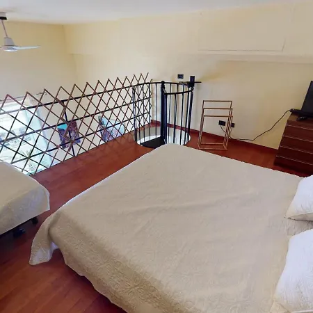 Apartment Joli Mezzanine, Proche Plages, Wifi Et Animaux Admis - Fr-1-196-289