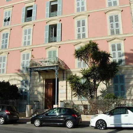 Menton, 1 Pièce, 4 Personnes - Fr-1-196-289